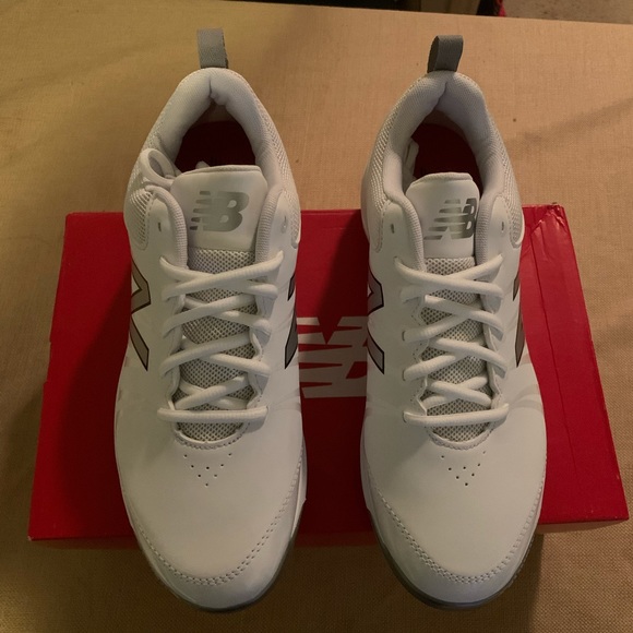 new balance tupelo v1